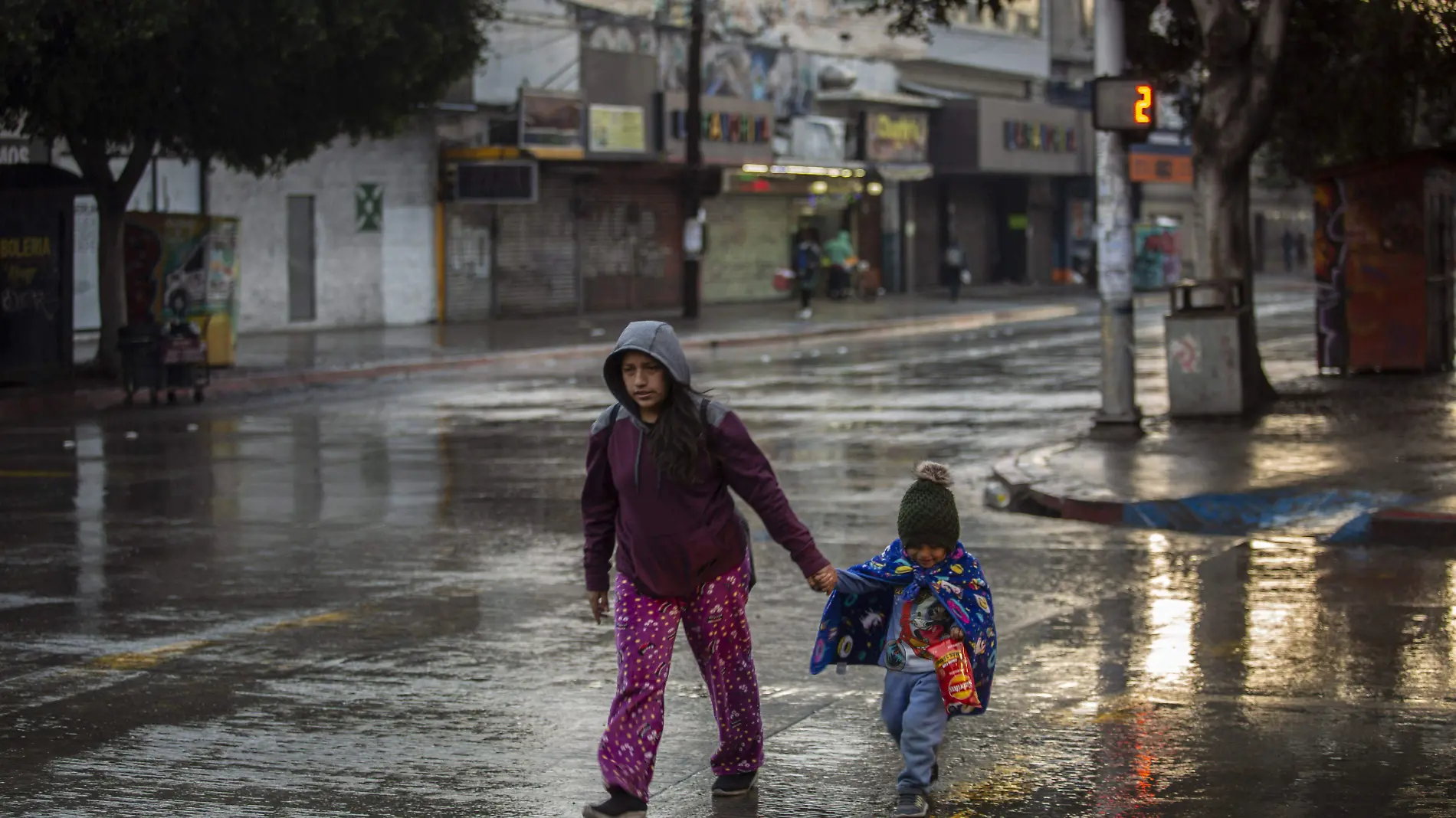 908348_Lluvia Tijuana-3_impreso